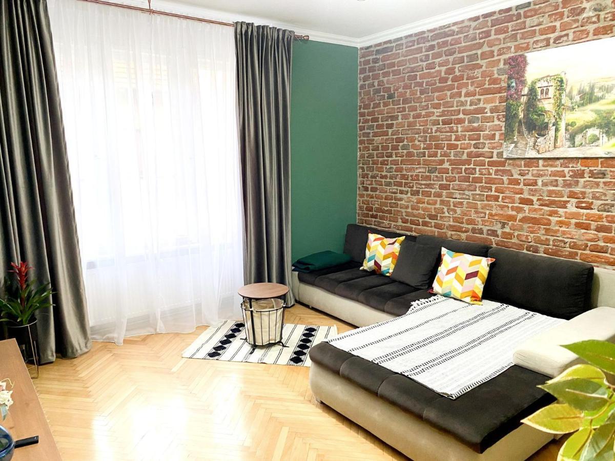 Asha Central Apartment Timisoara Exterior photo